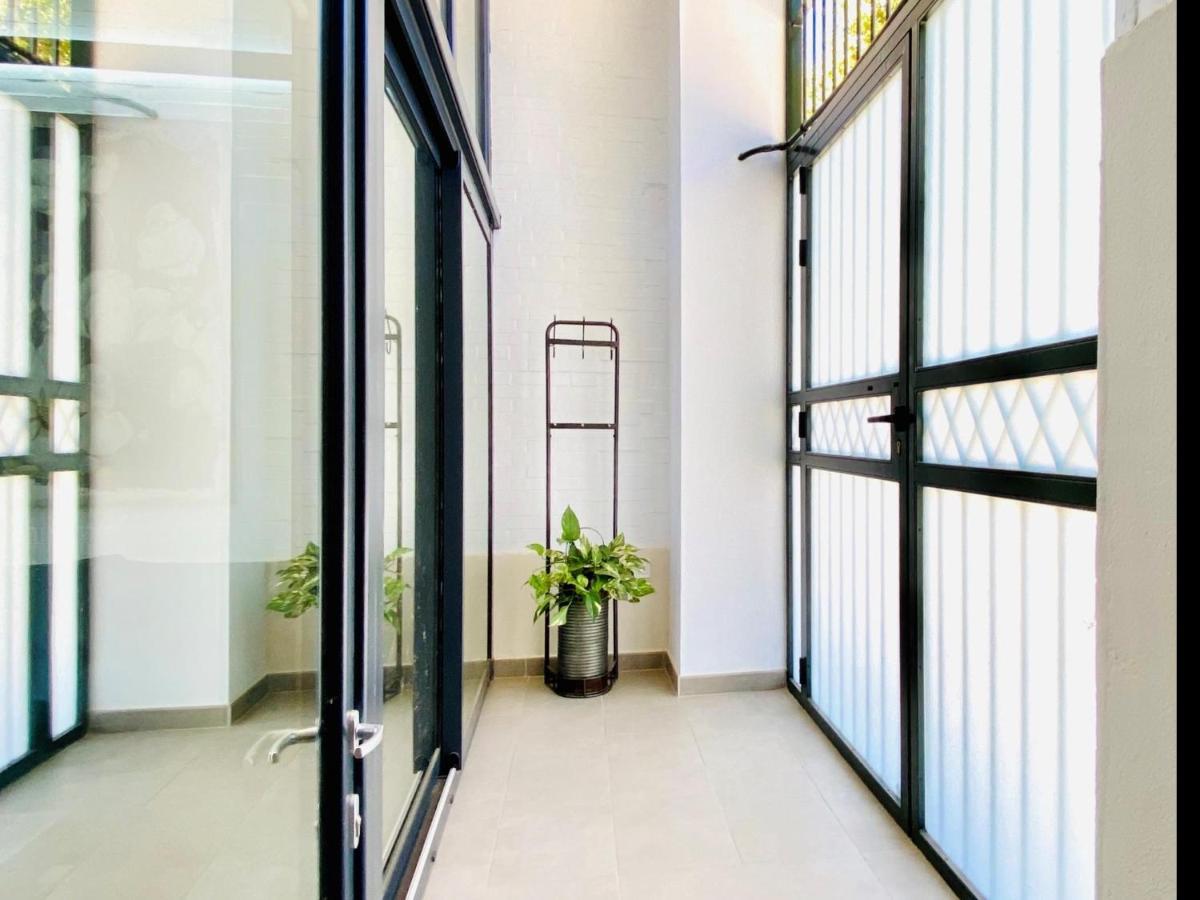 Tr1 Parking Incluido Loft Paseo Del Guadalquivir Apartment Sevilla Bagian luar foto